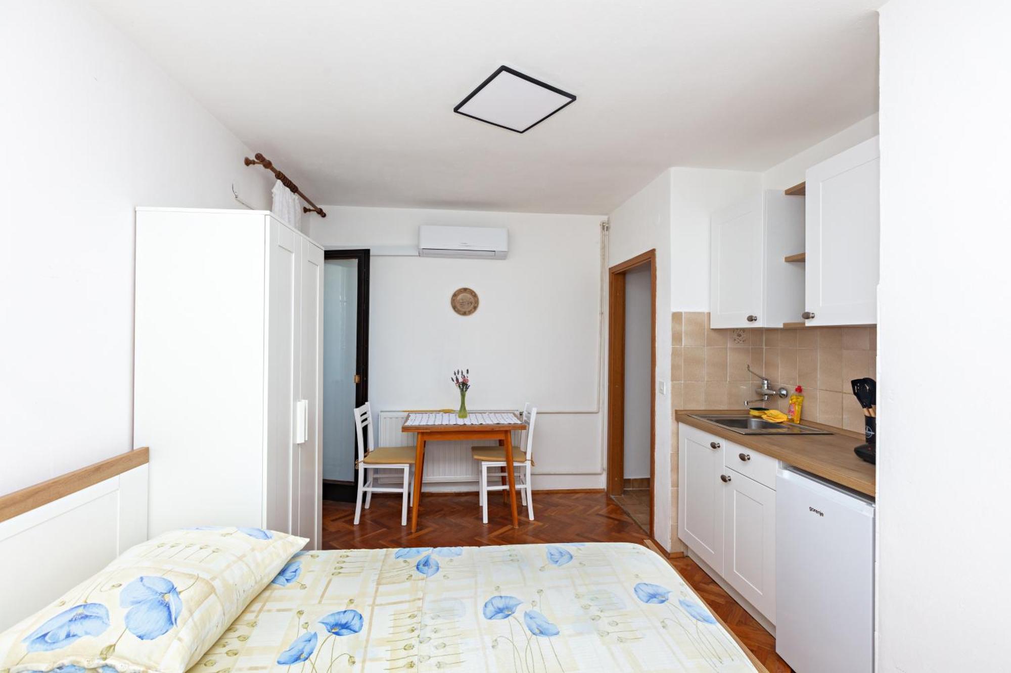 Apartments With A Parking Space Jezera, Murter - 798 Kamer foto